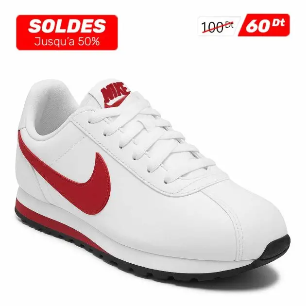 Nike rouge
