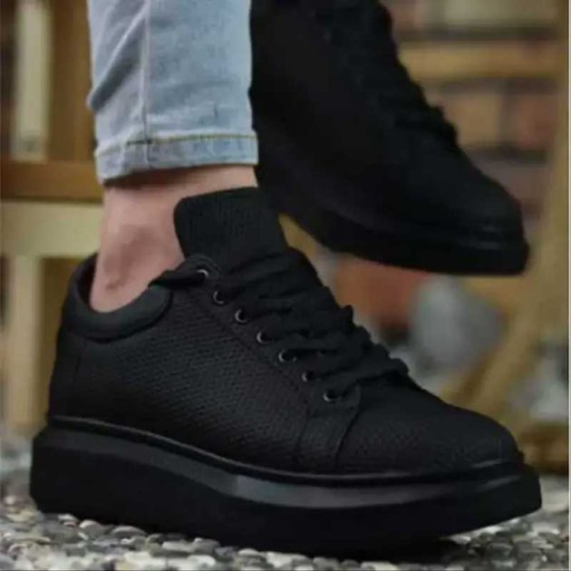 M66 noir